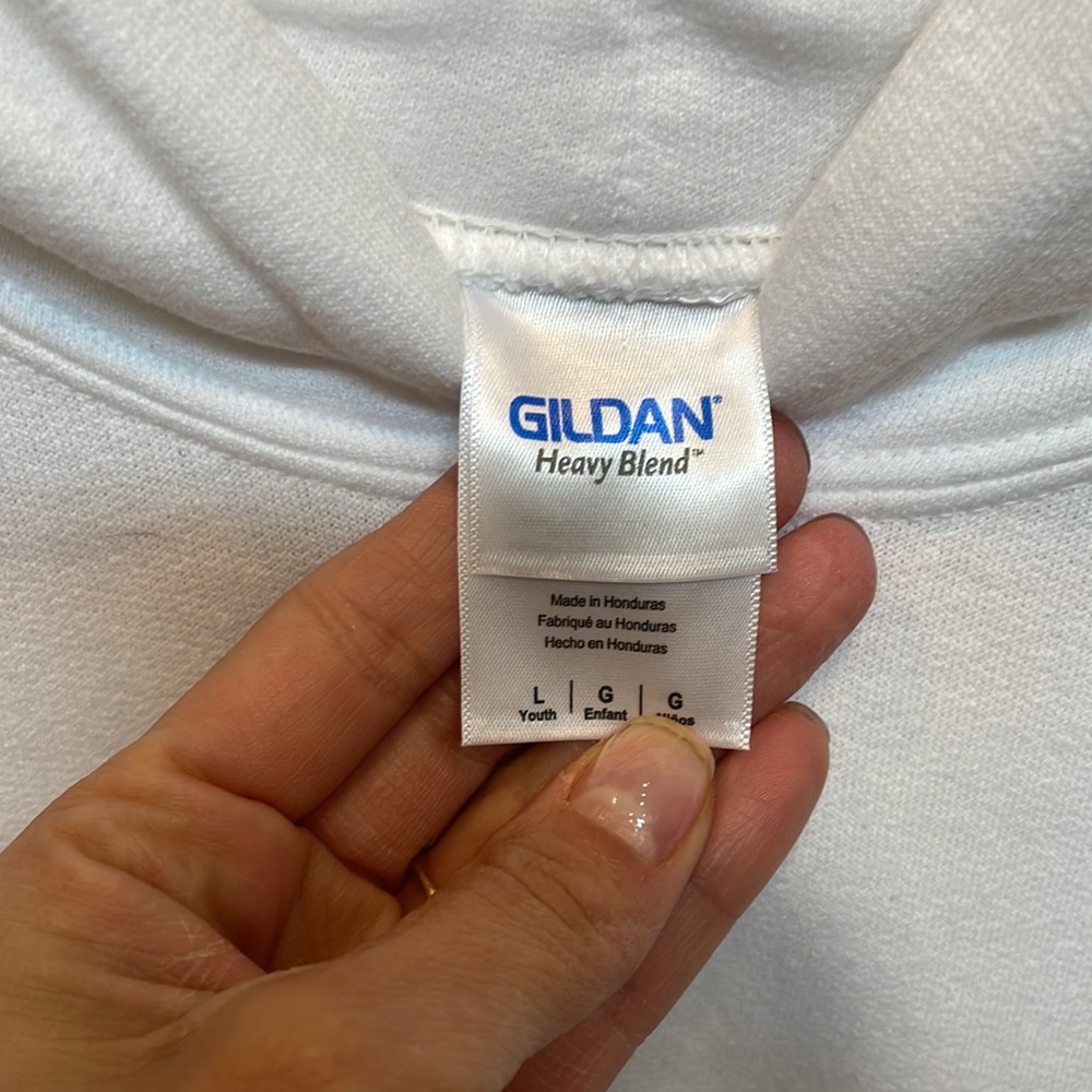 New Perfect fit white Gildan hoodie lrg boys or Xs women - Picture 3 of 4